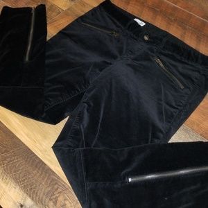 GAP 1969 Black velvet pants EUC never worn